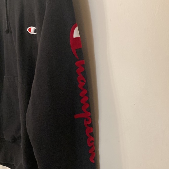 Champion Reverse Weave Hoodie size medium - Picture 4 of 7